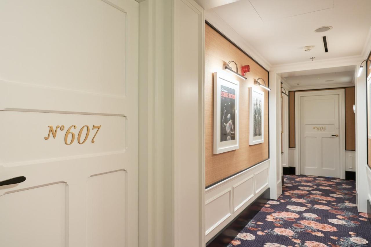 Bless Hotel Madrid - The Leading Hotels Of The World Экстерьер фото A corridor at the hotel
