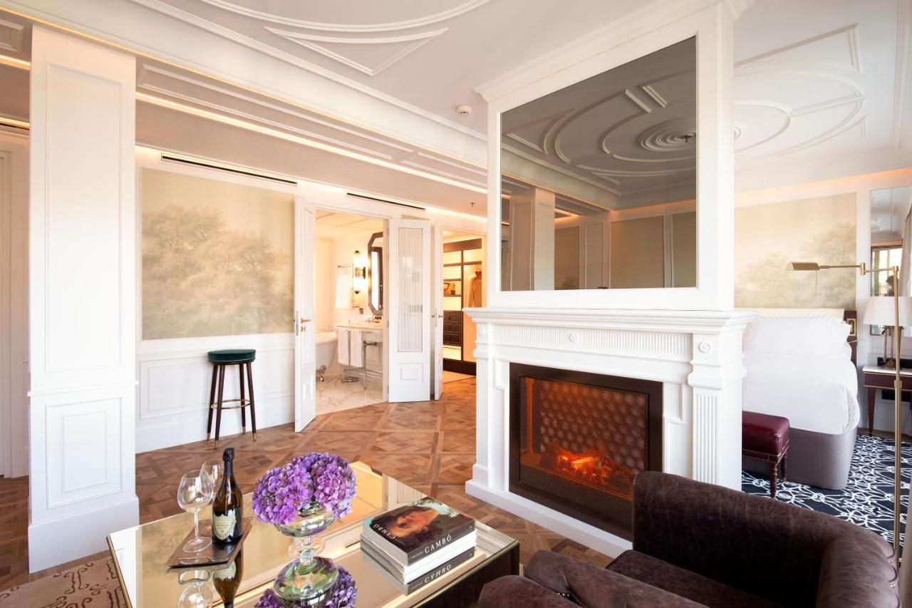 Bless Hotel Madrid - The Leading Hotels Of The World Экстерьер фото A suite at the Mandarin Oriental, Munich